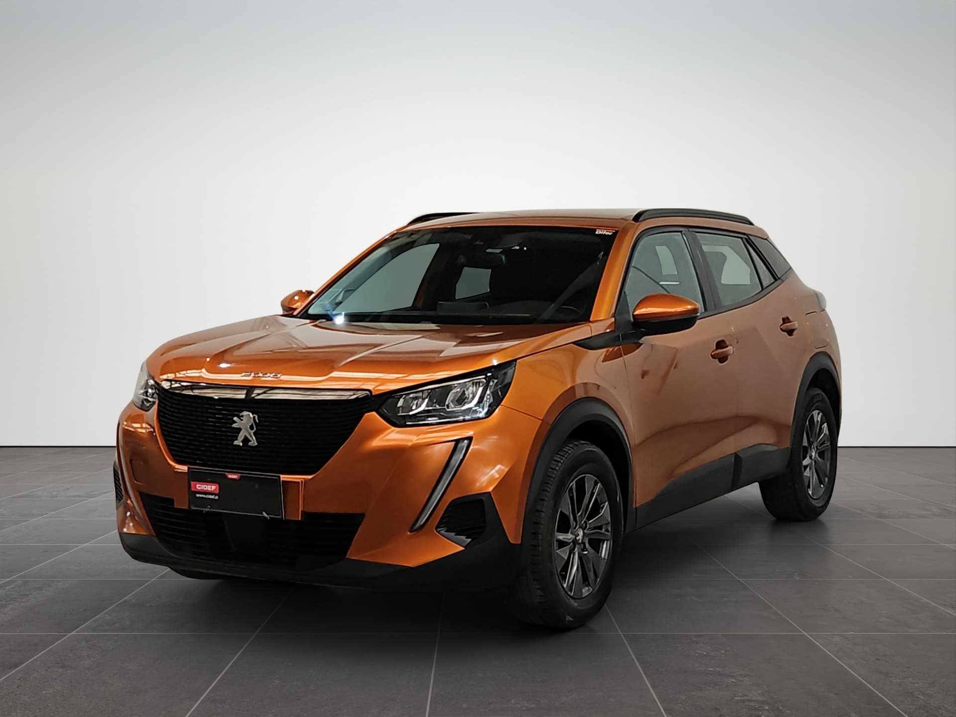 Peugeot 2008 1.2 Puretech 2021 — exterior, foto 1 de 18
